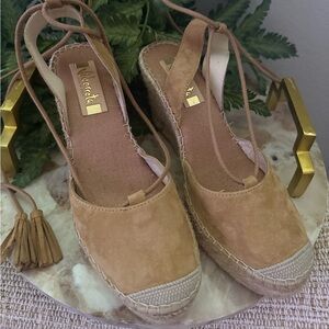 GUC- Made in Spain-Vidorreta Espadrilles with Ankle Strap and Wedge Sole size 40